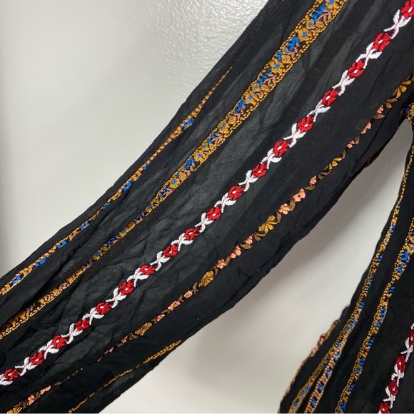 Sundance sheer embroidered blouse - Picture 5 of 7